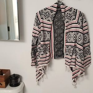 Roxy Black and White Patterned Sweater